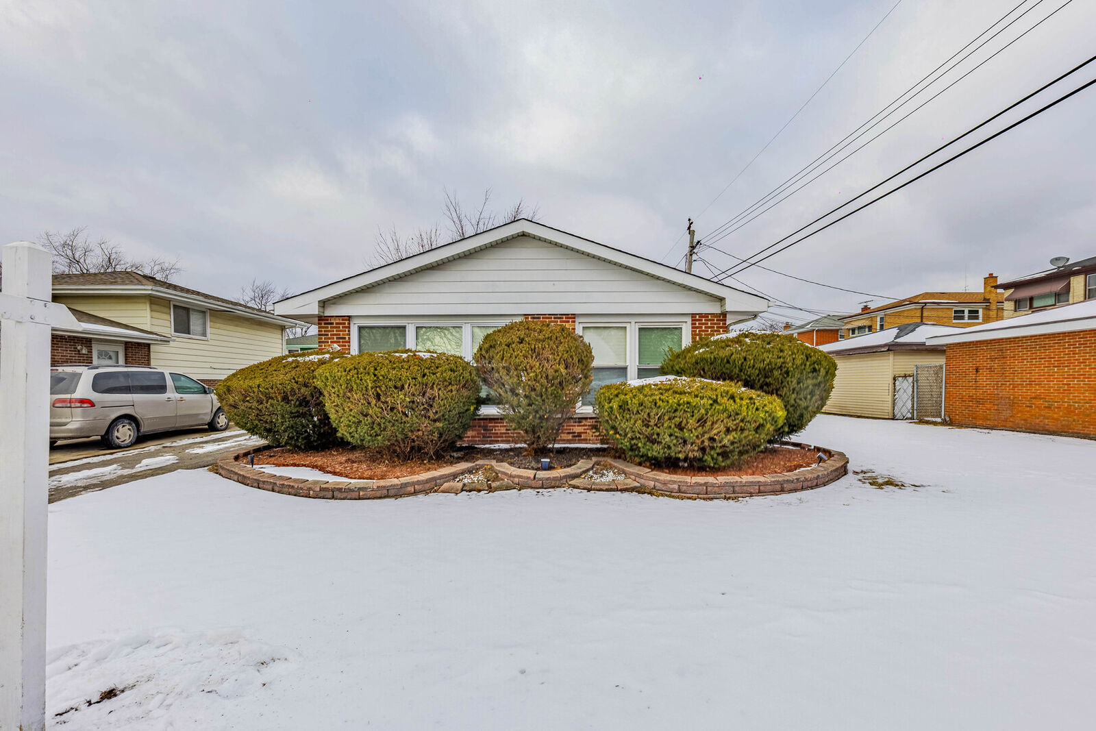 Property Photo: 1138 E 151st Street IL 60419