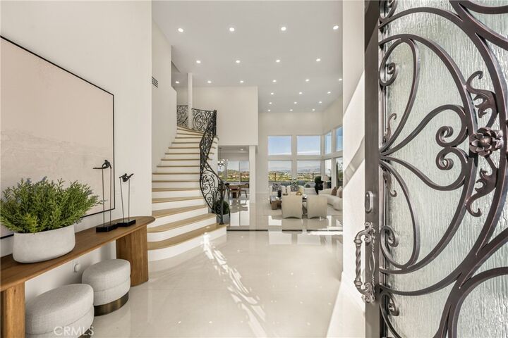 Property Photo:  7 Sierra Vista  CA 92677 