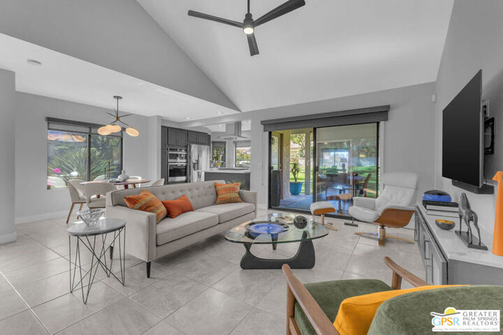 Property Photo:  35583 Paseo Circulo 89  CA 92234 