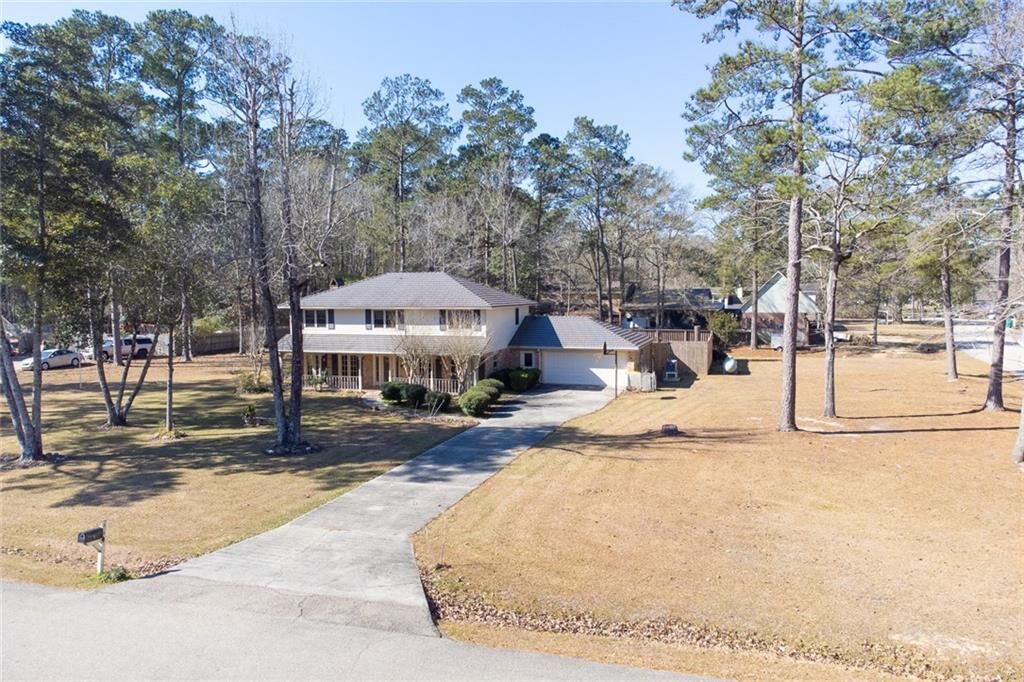 Property Photo:  816 Pine Alley Drive  LA 70452 