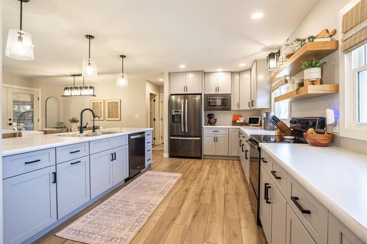 Property Photo: 657 Greenwood Ave IA 51031