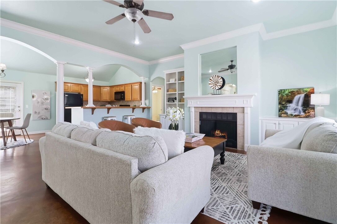 Property Photo:  4389 E Holiday Drive  AR 72701 