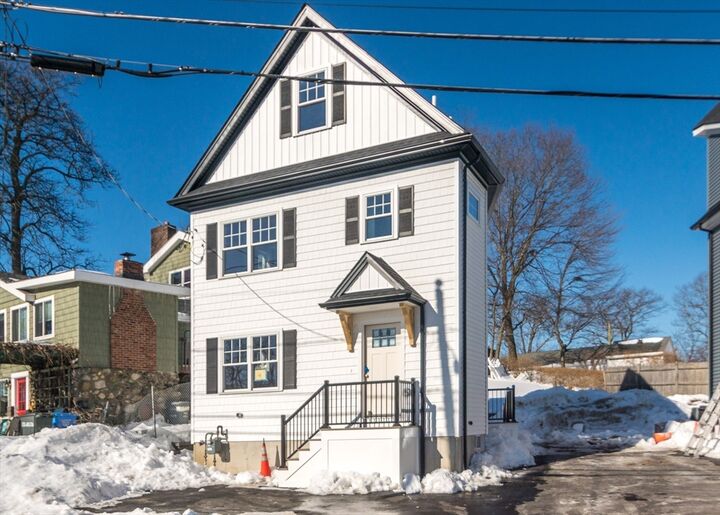 Property Photo:  89 Hardy Pond Road  MA 02452 
