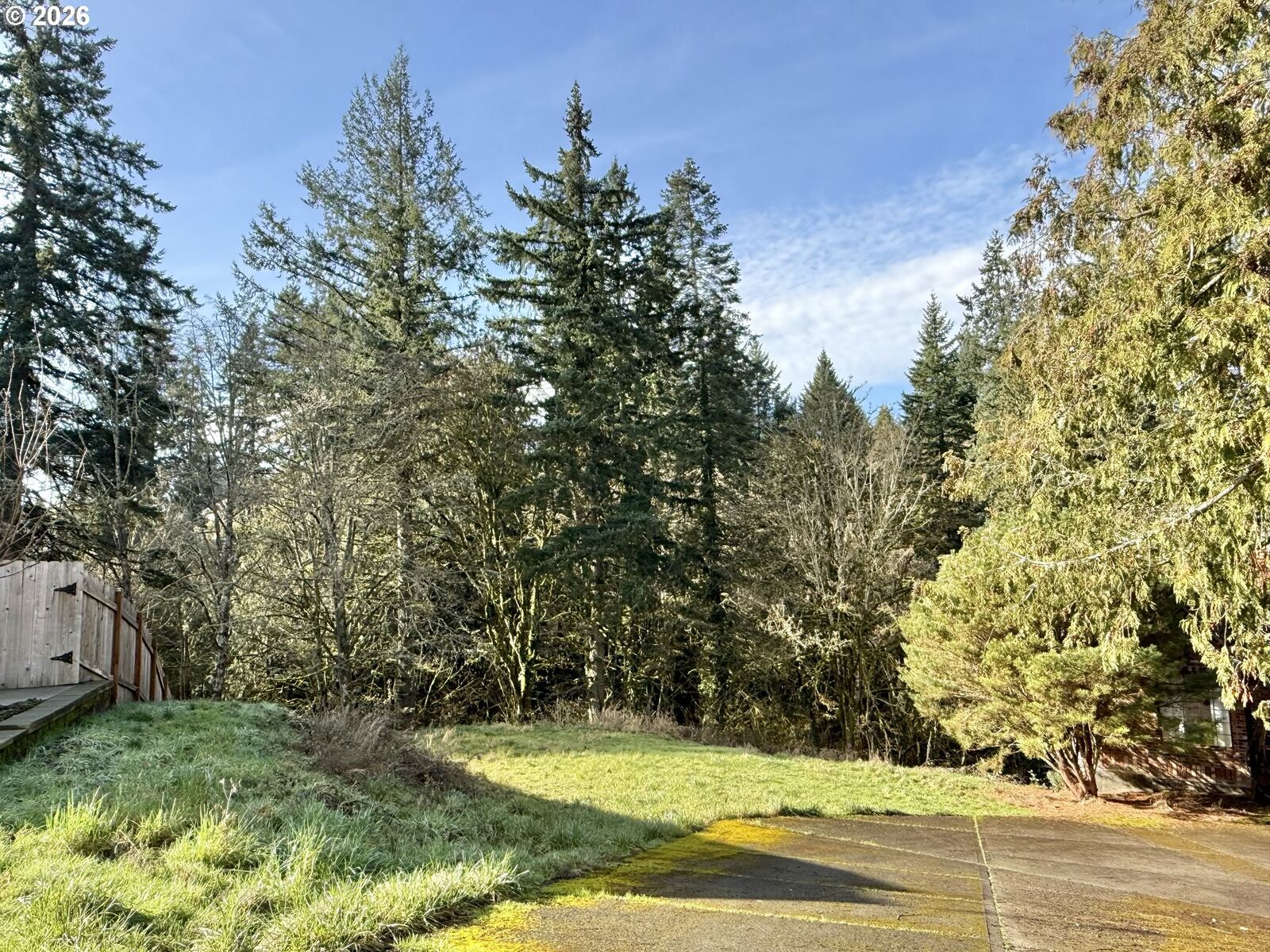 Property Photo: 11501 NW 10th Ct 4 WA 98685