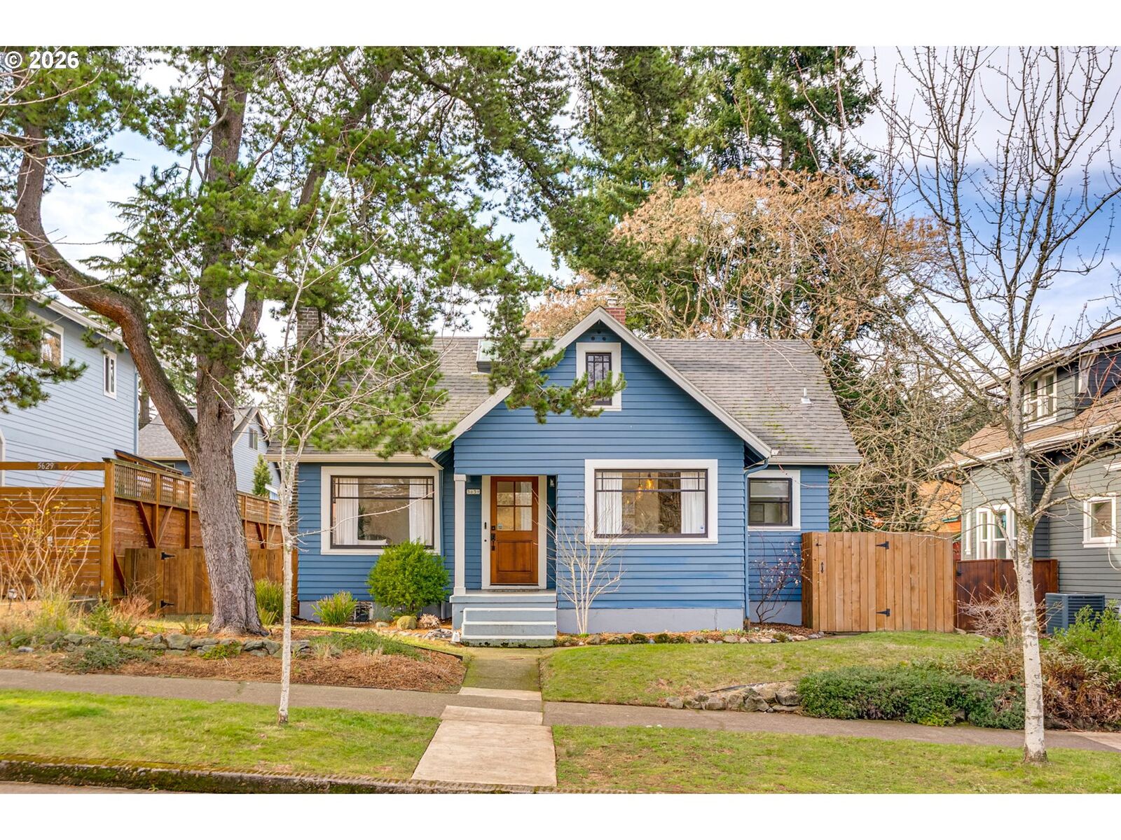 Property Photo:  5639 NE 24th Ave  OR 97211 