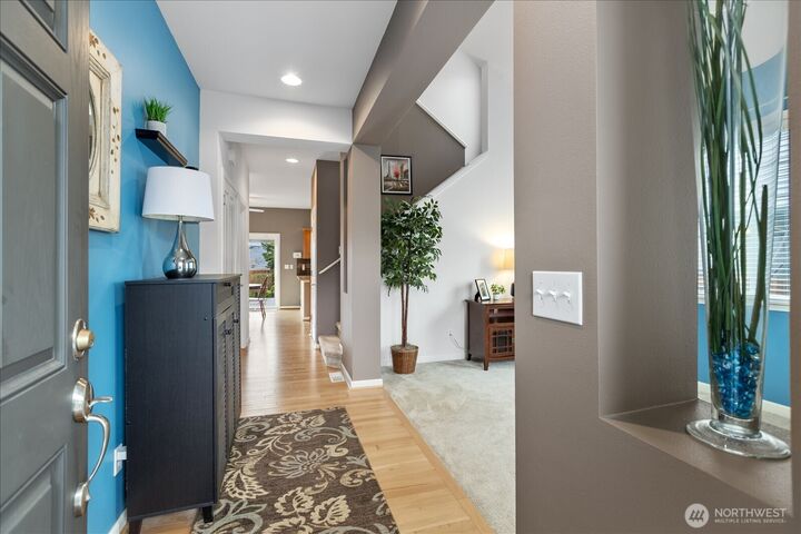 Property Photo:  2404  87th Drive NE  WA 98258 