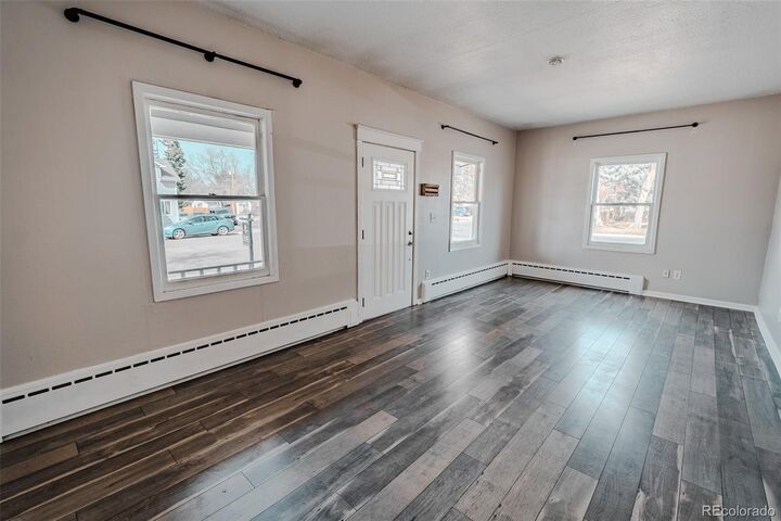 Property Photo:  4600 S Pearl Street  CO 80113 