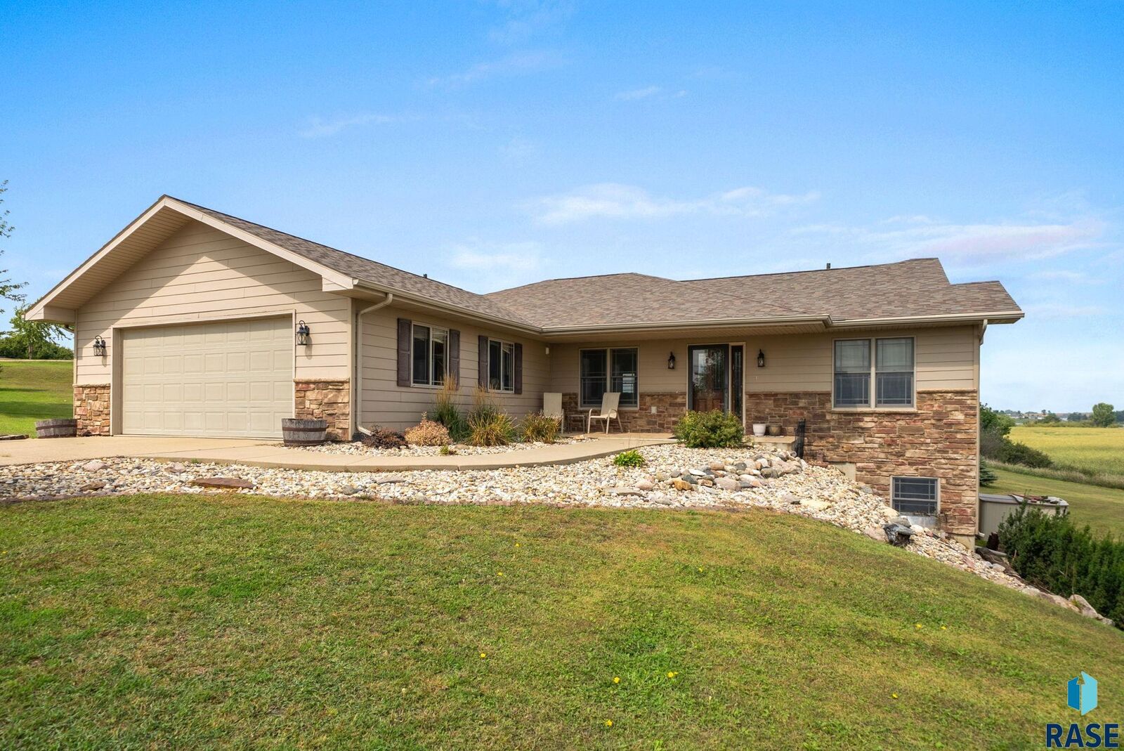 Property Photo:  102 Round Lake Hills Dr  SD 57075 