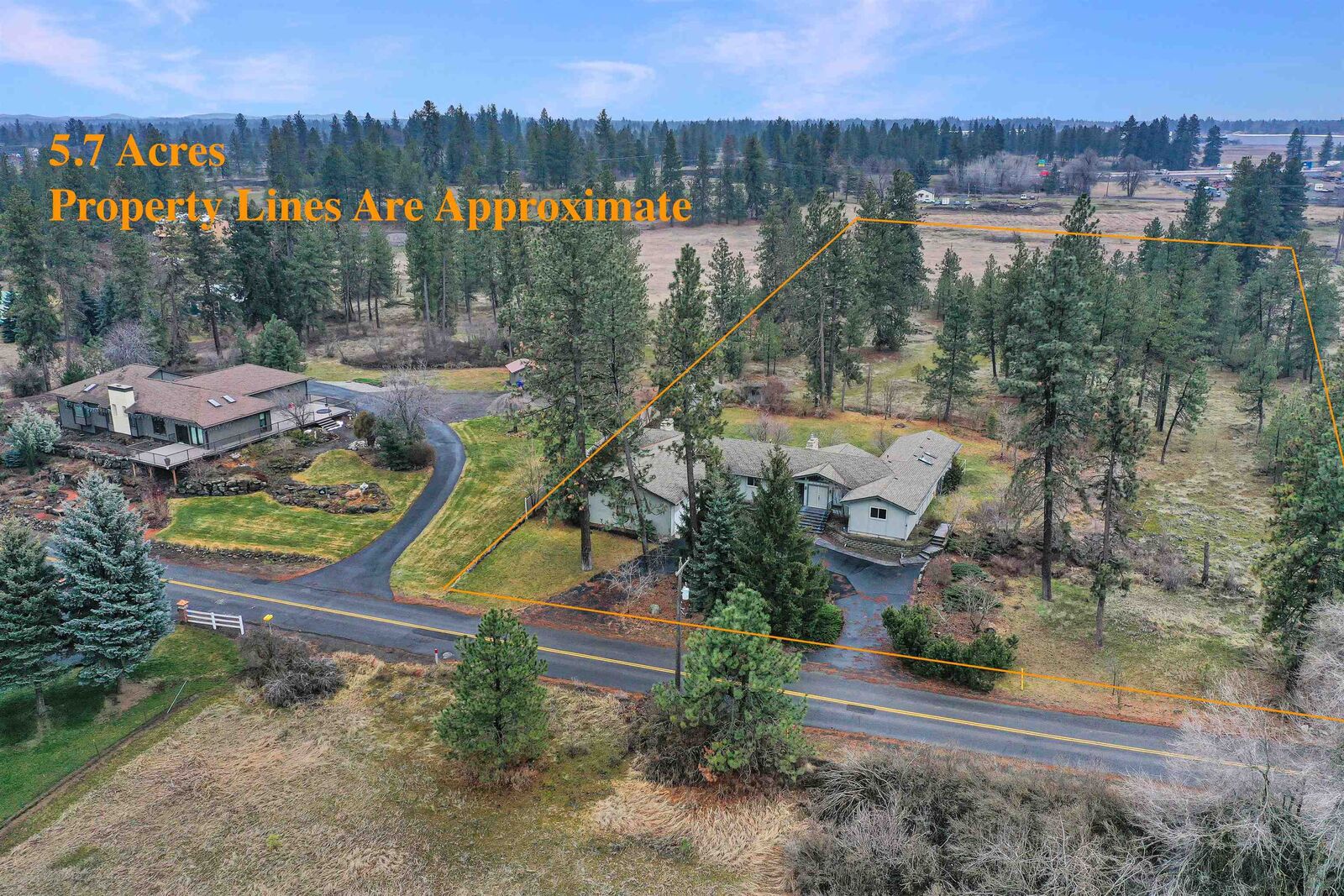 Property Photo: 5509 W Lawton Rd WA 99224