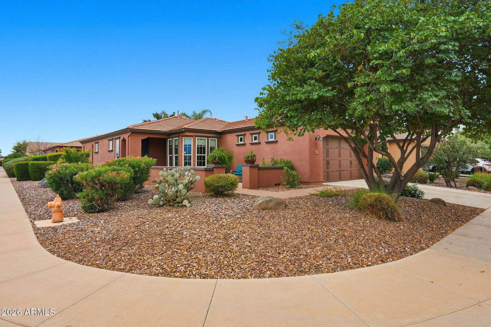 Property Photo: 1809 E Adelante Way AZ 85140