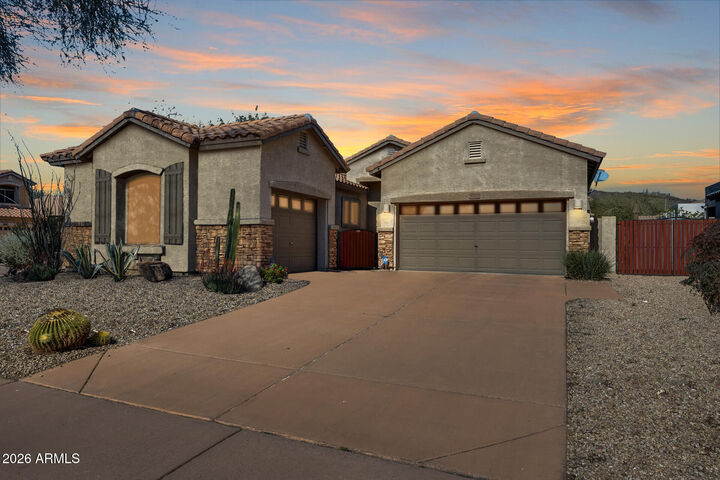 Property Photo: 3022 W Languid Lane AZ 85086