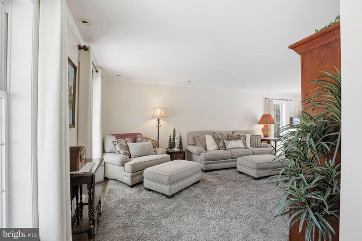 Property Photo:  320 N New Street  PA 17543 