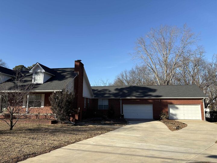 Property Photo:  1470 College  AR 72034 