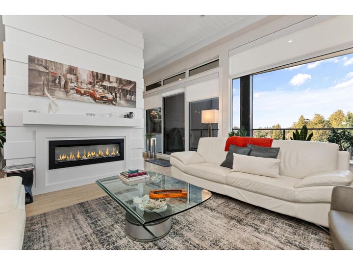 Property Photo: 45745 Watson Road 604 BC V2R 6K3