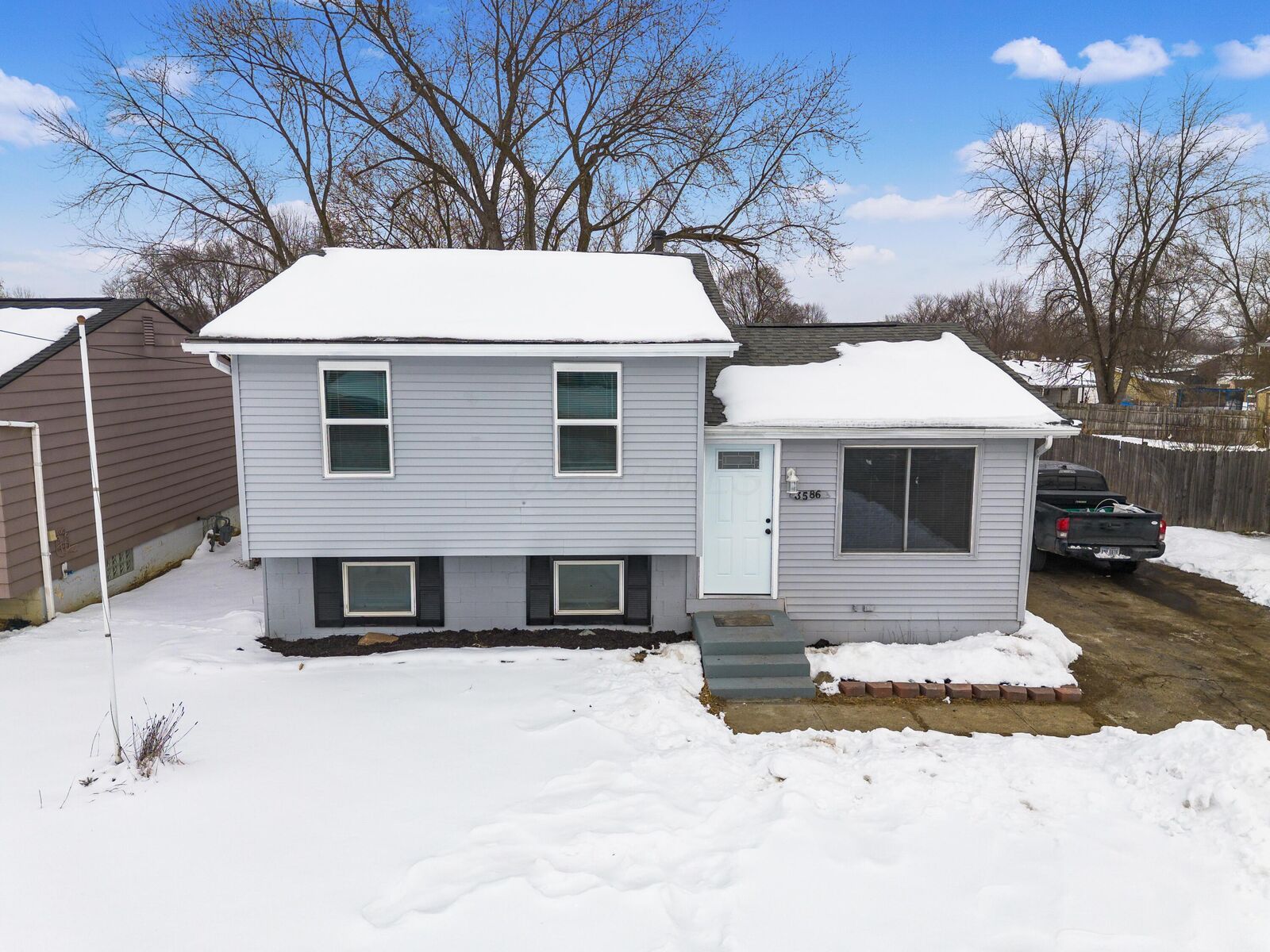 Property Photo:  3586 Alkire Road  OH 43123 