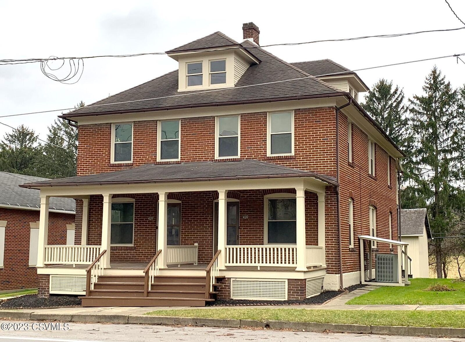 Property Photo:  430 Broad Street  PA 17886 