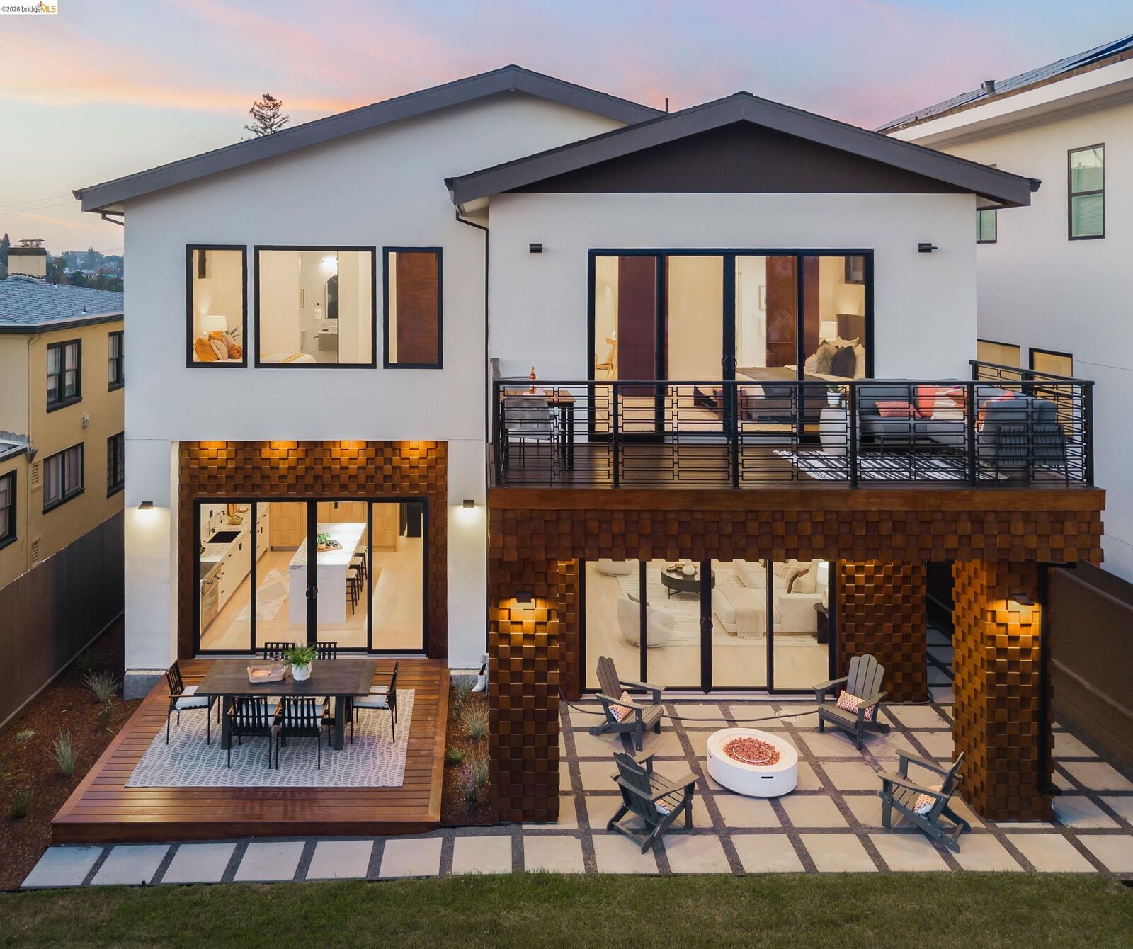 Property Photo:  761 Calmar Ave  CA 94610 