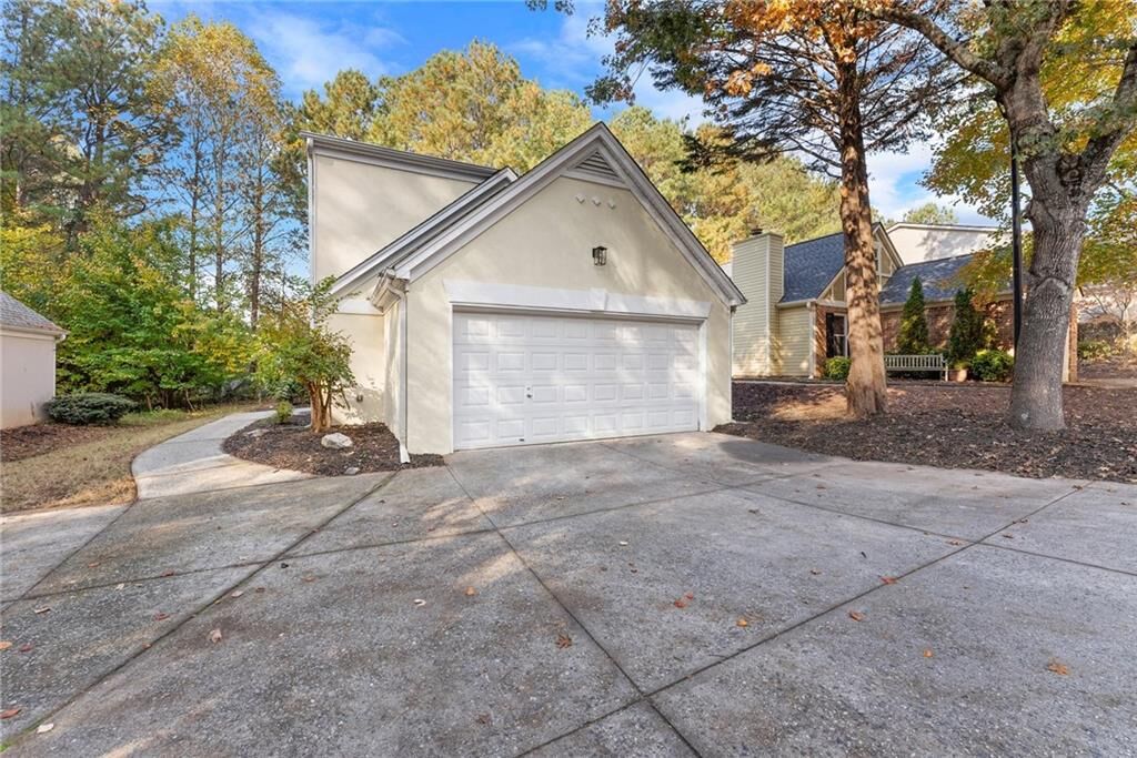 Property Photo: 3450 Pinehurst Road GA 30040