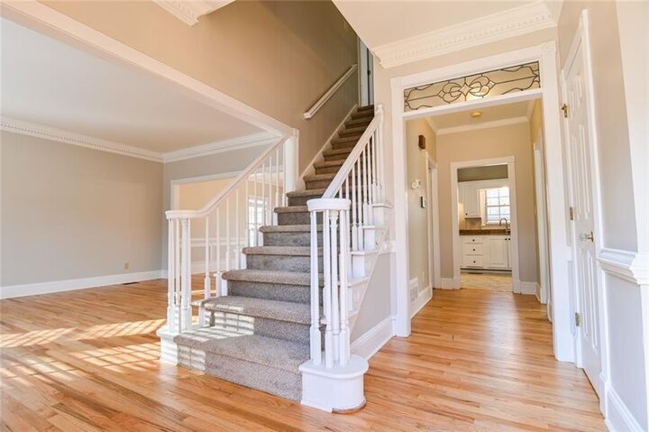 Property Photo: 1711 Hickory Lake Drive GA 30078