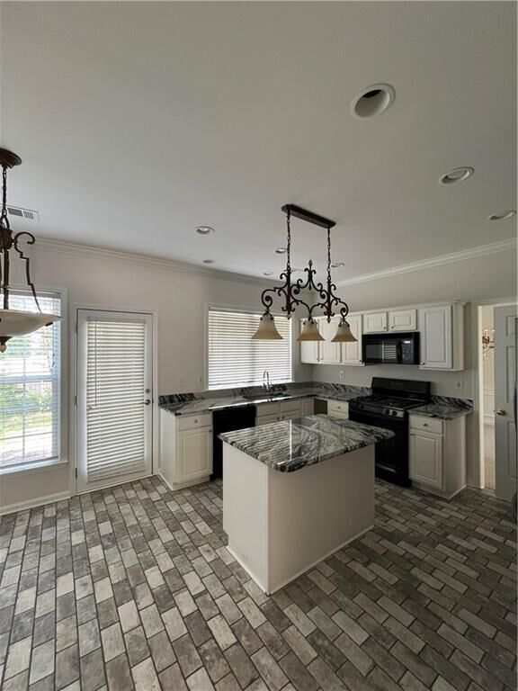 Property Photo: 15 Hawnley Trace GA 30024