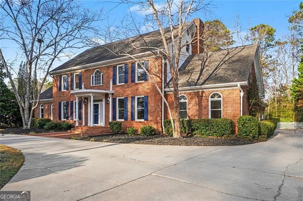 Property Photo: 6203 Crestview Drive SE GA 30014