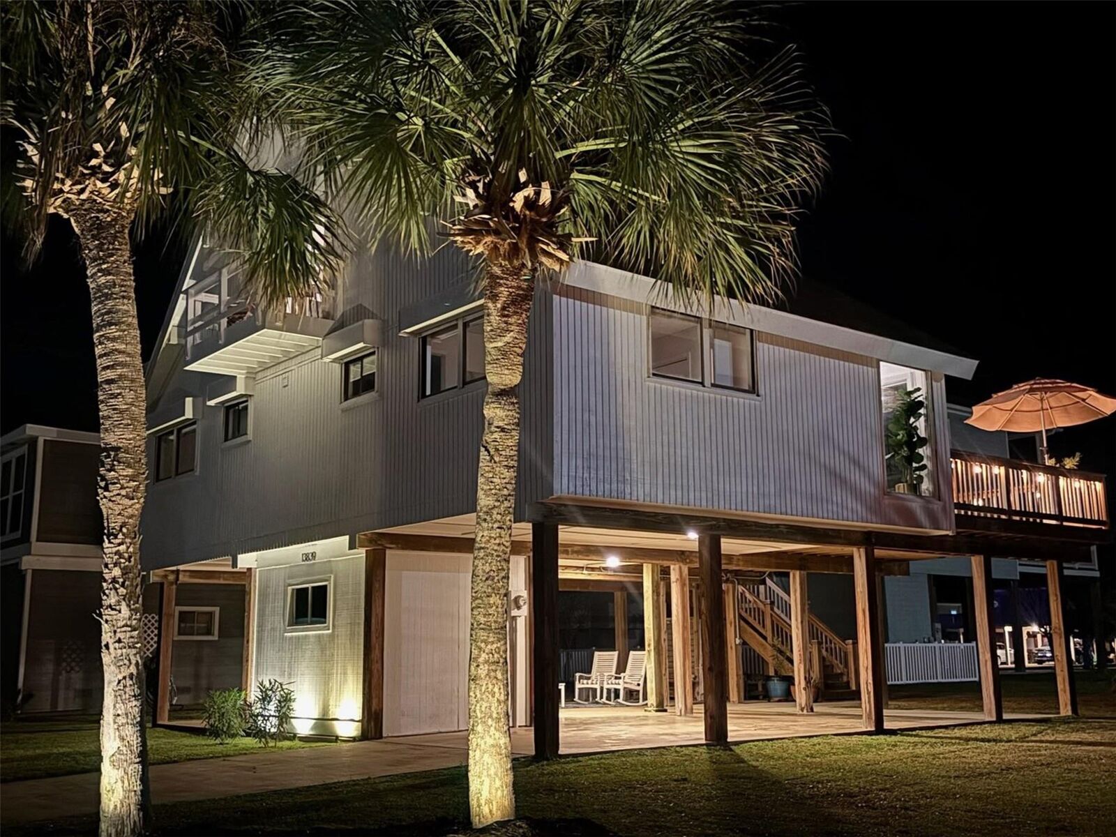 Property Photo:  13839 Pirates Beach Boulevard  TX 77554 