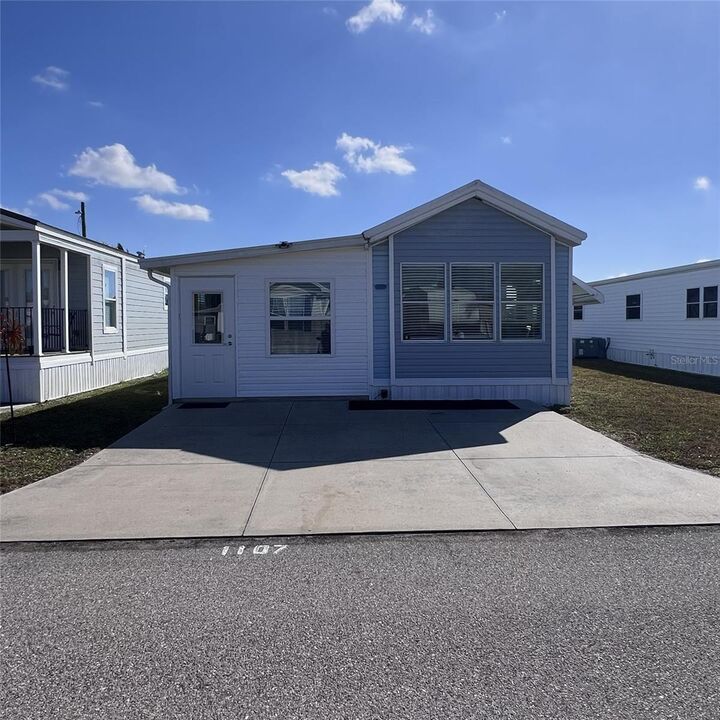 Property Photo:  1107 Snook  FL 33950 