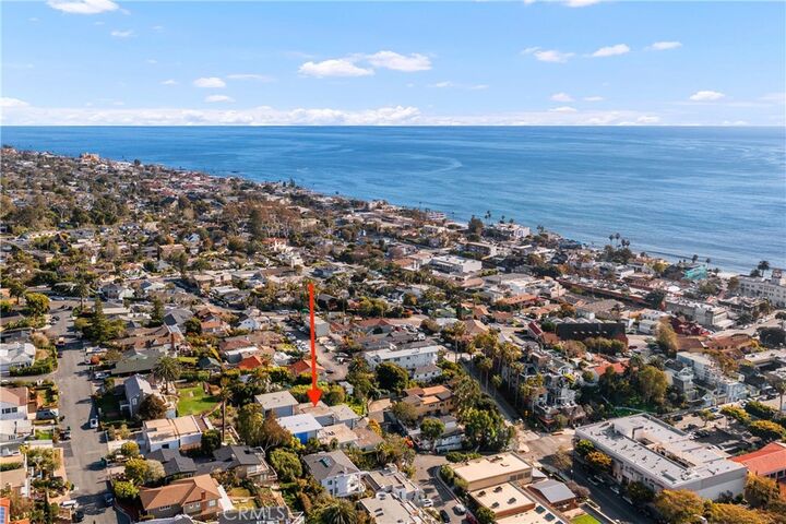 Property Photo:  404 #B Loma C  CA 92651 