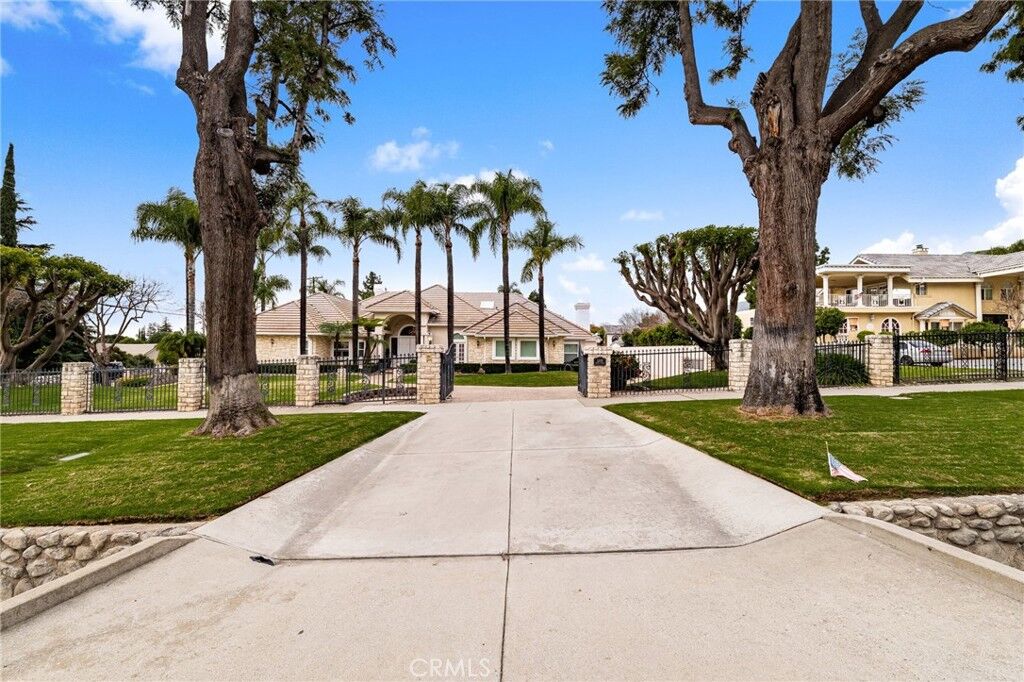 Property Photo: 2205 N Euclid Avenue CA 91784