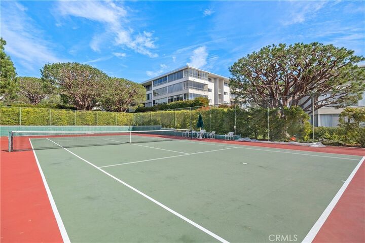 Property Photo:  32709 Seagate  CA 90275 