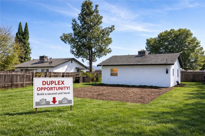 Property Photo:  145 Kincaid  CA 93307 