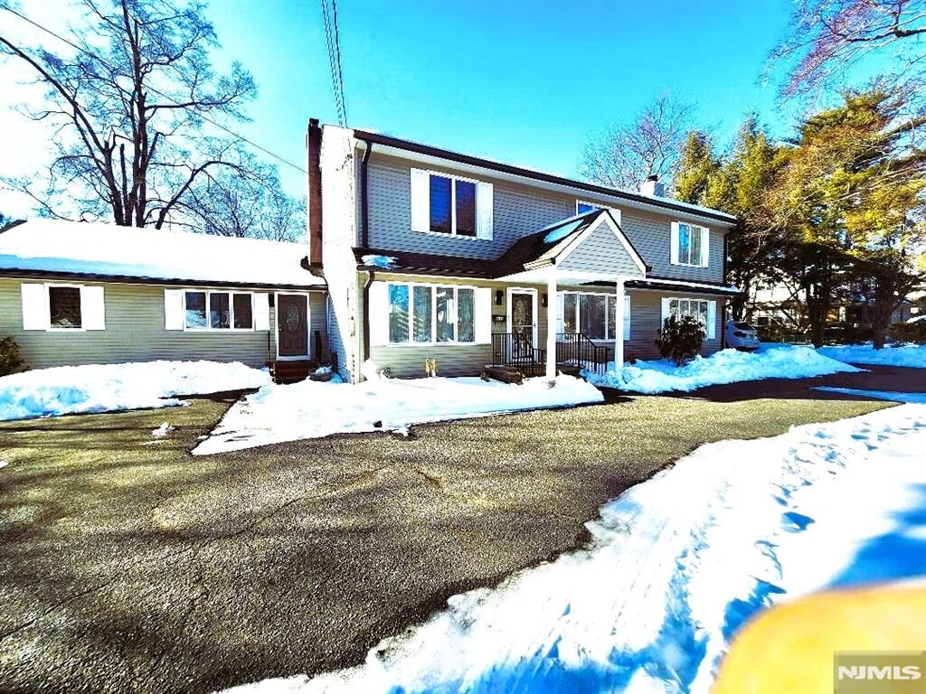 Property Photo:  815 Highland Avenue  NJ 07652 