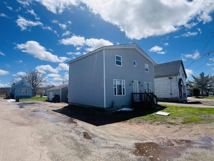 68 McGee Street — photo 1