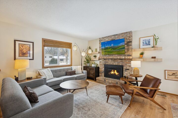 Property Photo:  3310 Urbandale Lane N  MN 55447 