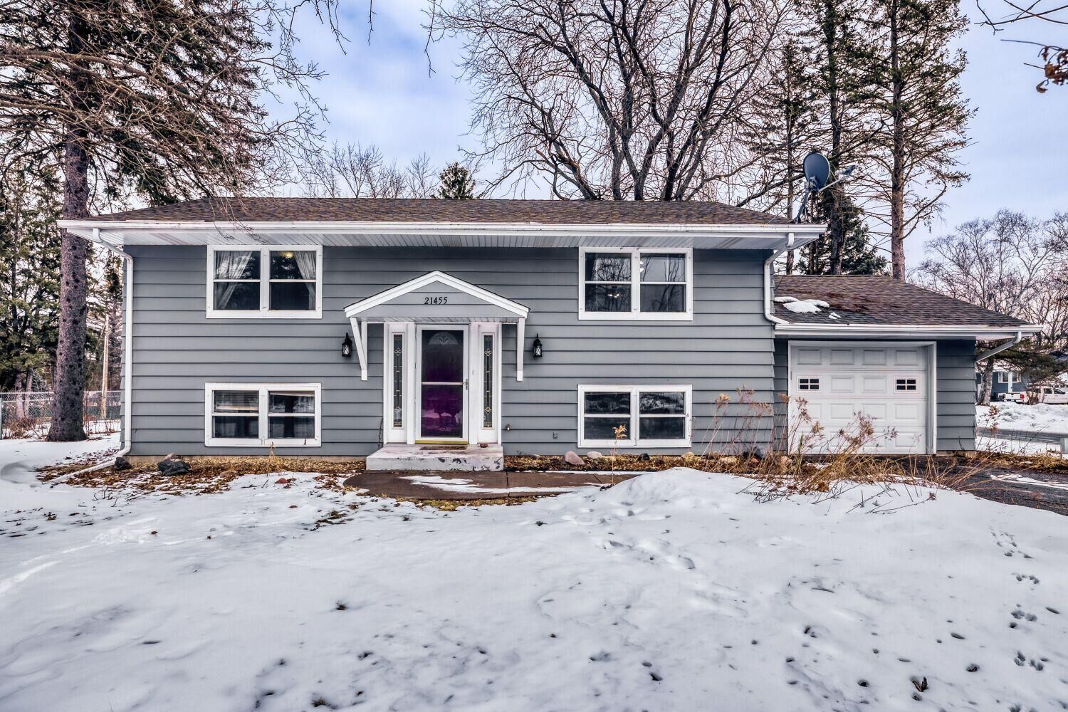 Property Photo:  21455 Harrow Avenue N  MN 55025 