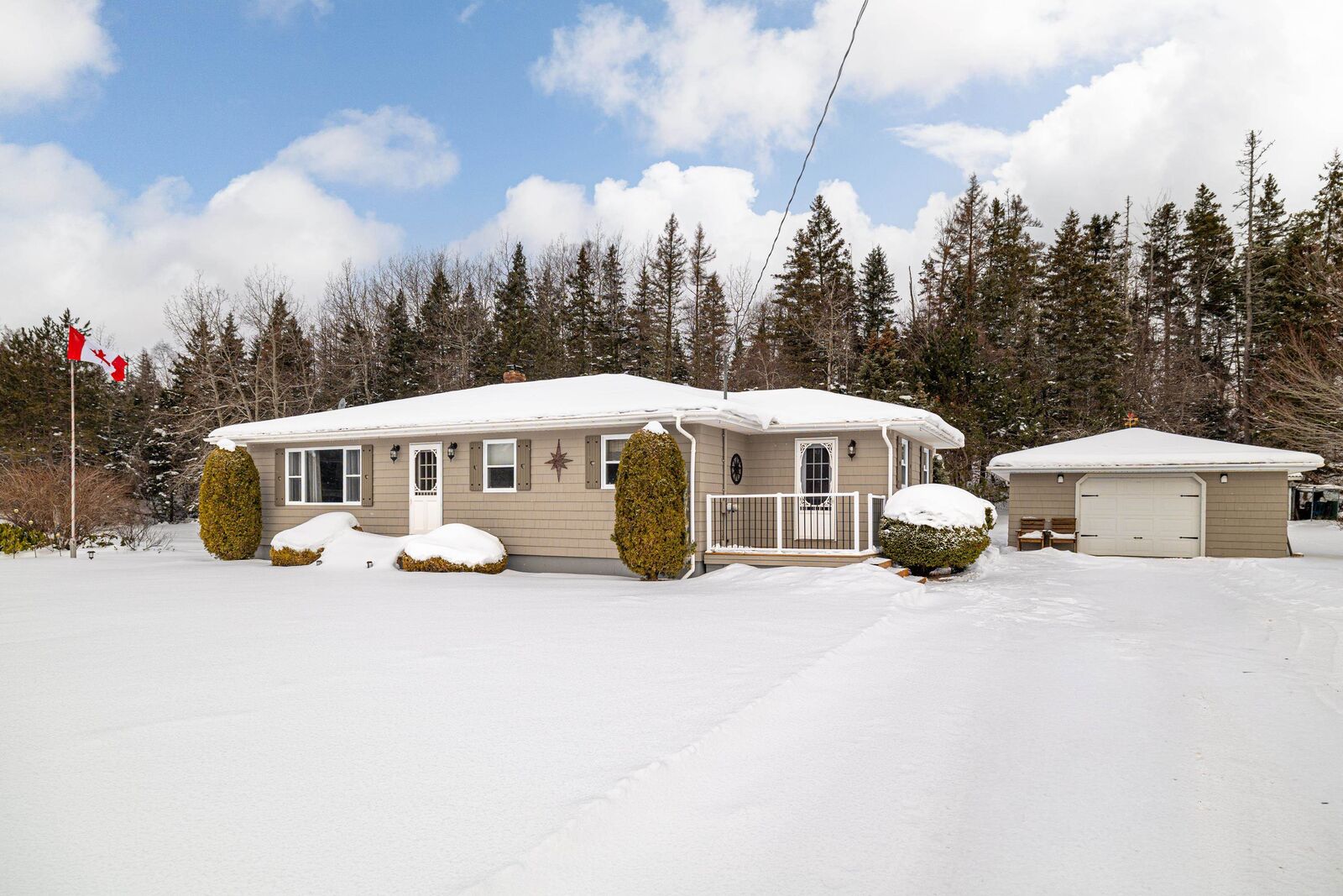 Property Photo: 5159 48 Road PE C0A 1G0
