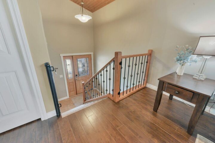 Property Photo:  25074 South Pine Lake Road 3070  AB T0M 1S0 