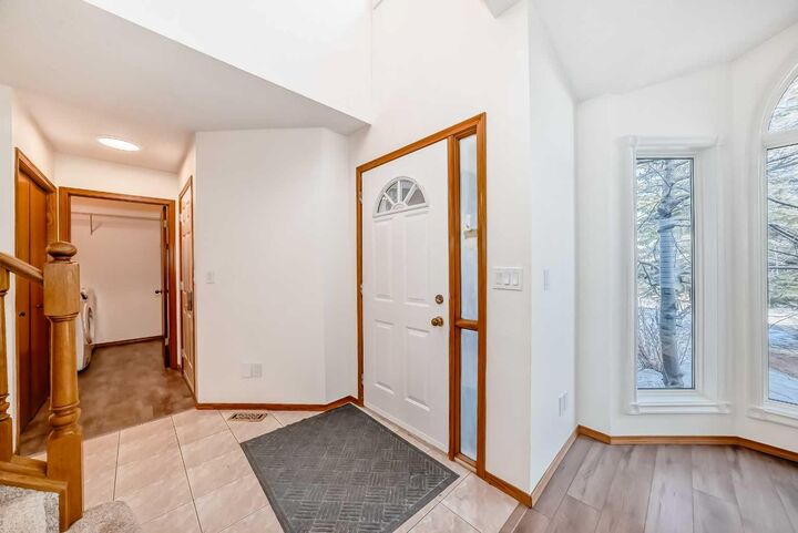 Property Photo: 266 Edgepark Way NW AB T3A 4S7