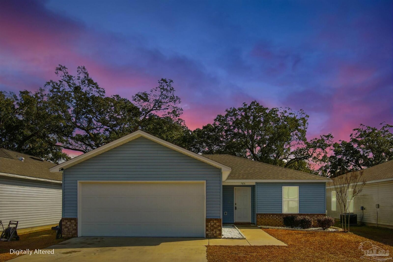 Property Photo:  7876 Maxton Rd  FL 32514 