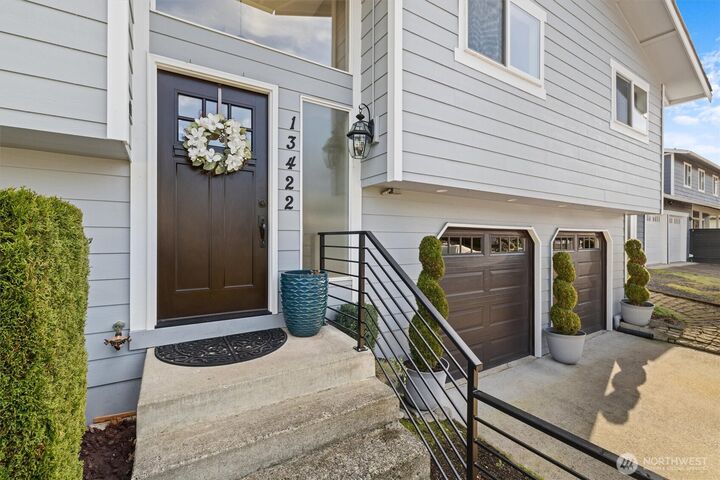 Property Photo:  13422  128th Place NE  WA 98034 