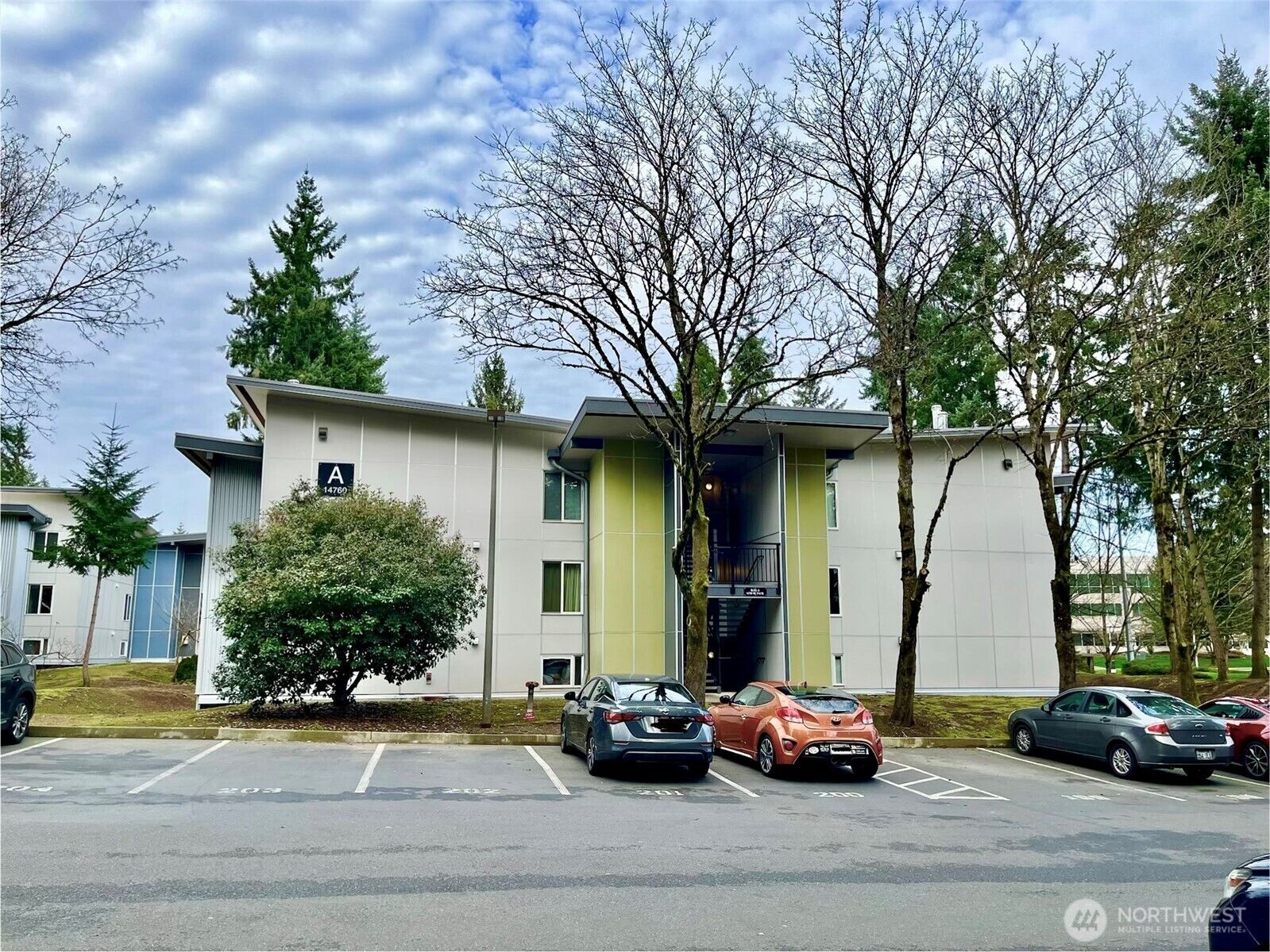Property Photo: 14760 NE 31st Street A308 WA 98007