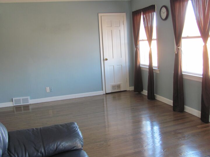 Property Photo:  2308 Auburn Street  IL 61103 