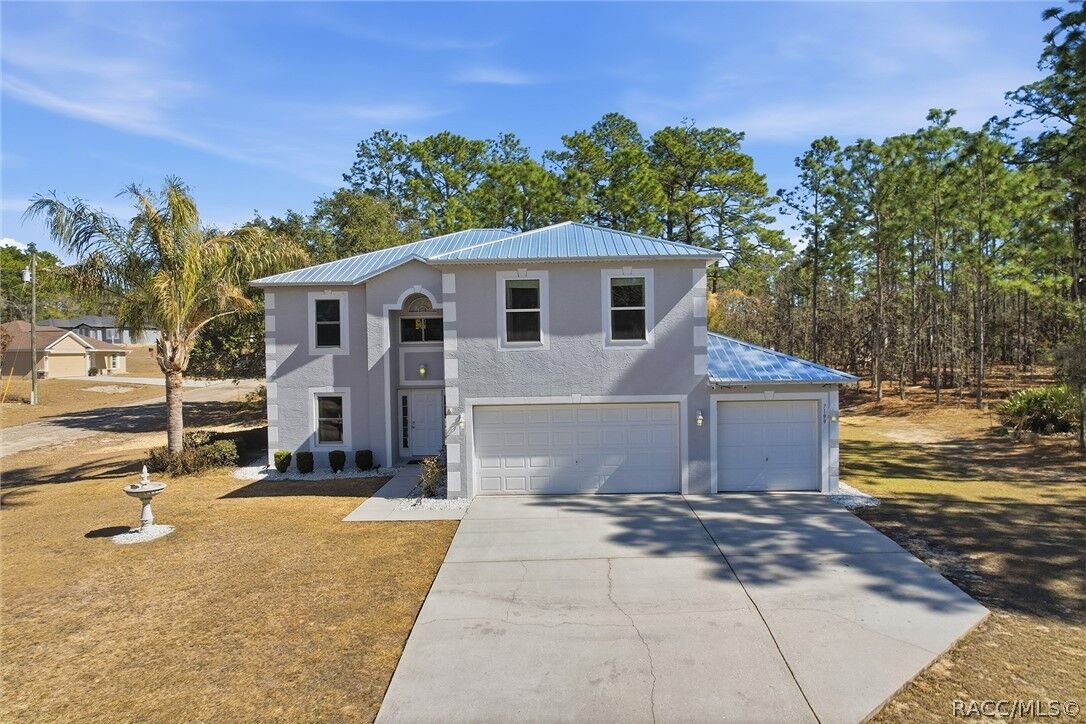 Property Photo: 7199 N Gretchen Way FL 34434