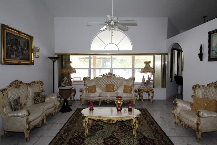Property Photo: 3410 SE Hart Circle FL 34984