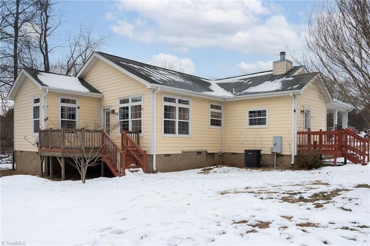 Property Photo:  170 Swearing Creek Drive  NC 27292 