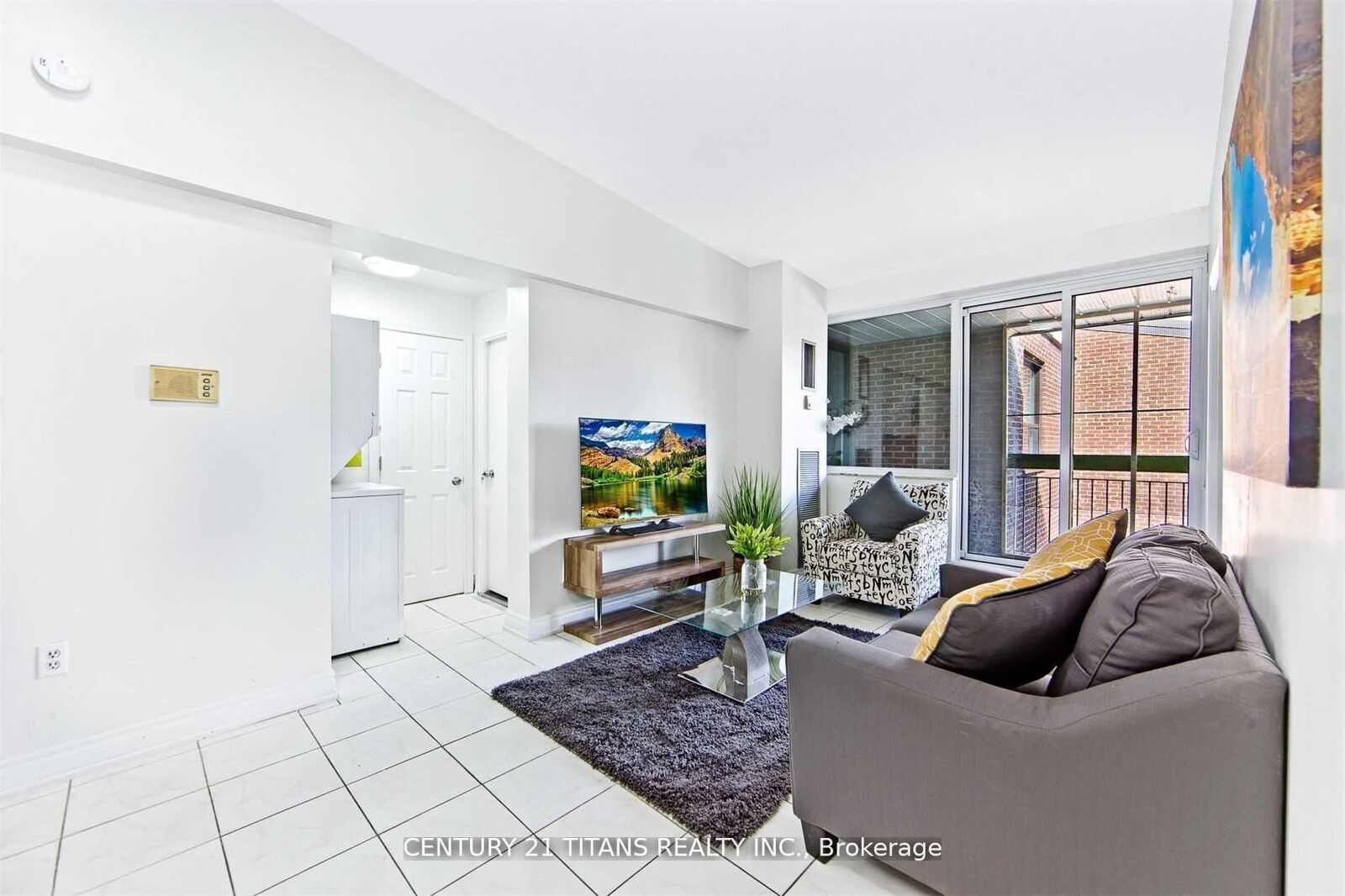 Property Photo: 4064 Lawrence Avenue E 510 ON M1E 4V6