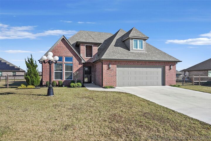 Property Photo:  11353 S 281st  OK 74429 