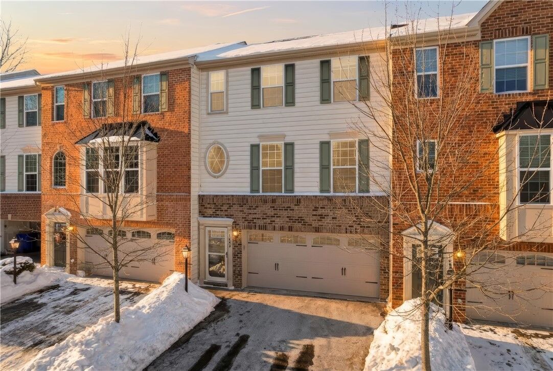 Property Photo:  1603 Pointe View Dr  PA 16046 