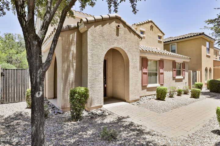 Property Photo:  1852 S Seton Avenue  AZ 85295 