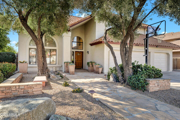 Property Photo: 1975 E Morgan Drive AZ 85284